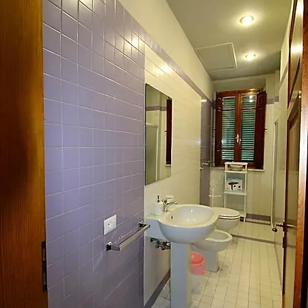 Nocleg ze śniadaniem Le Cascine 4*