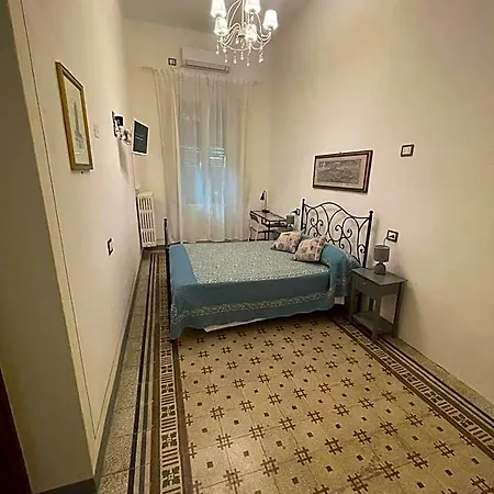 Le Cascine לינה וארוחת בוקר